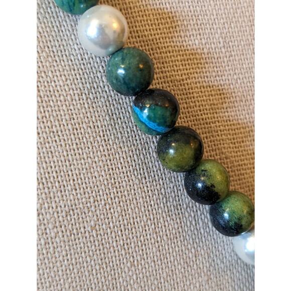 Green Stone Pearl Magnetic Hematite Beaded Toggle Necklace - Picture 6 of 12